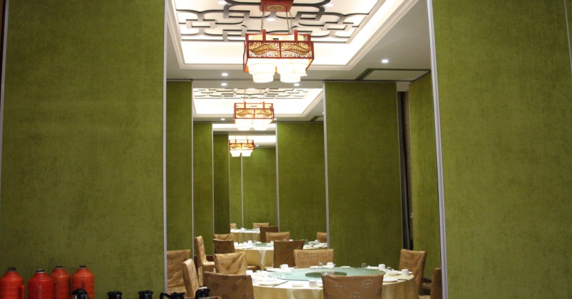 蘭溪百姓人家湘菜館活動隔斷安裝項(xiàng)目